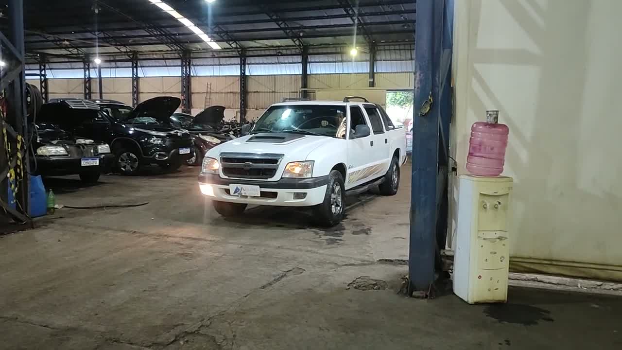 Chevrolet S10 Colina 2.8 Turbo Diesel Cabine Dupla 2005/2005
